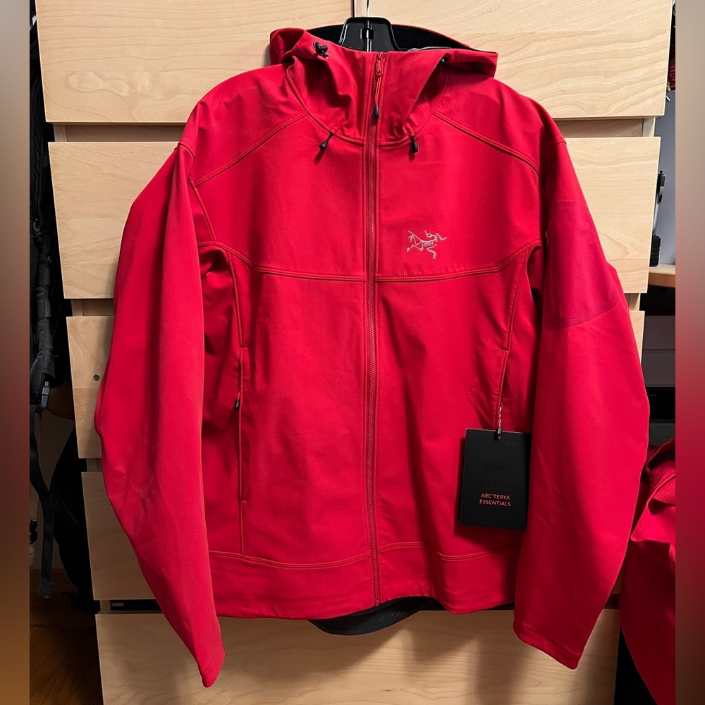 Arc’teryx Epsilon LT Hoody Men's